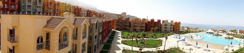 Porto Sokhna Pyramids Apartments Powered By Amer-Group Family Only Ain Sukhna Bagian luar foto